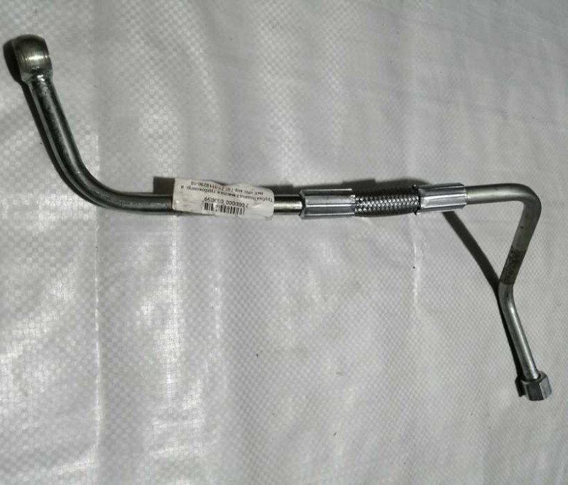 Трубка подвода масла к турбокомпр. в мет. опл. кор 740.21-1118290-10