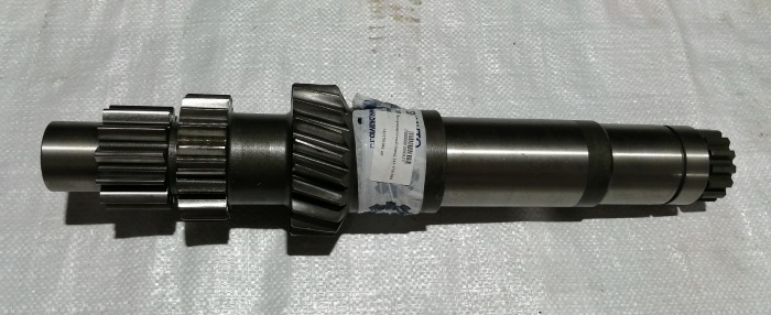 Вал промежуточный 142-1701048