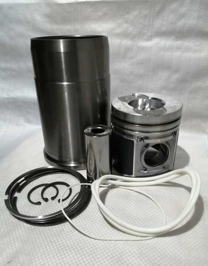 Гильза с поршнем с пальцем и кольцами КМК 740.30-1000128