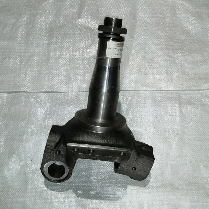 Кулак поворотный 5320 (левый) 5320-3001011